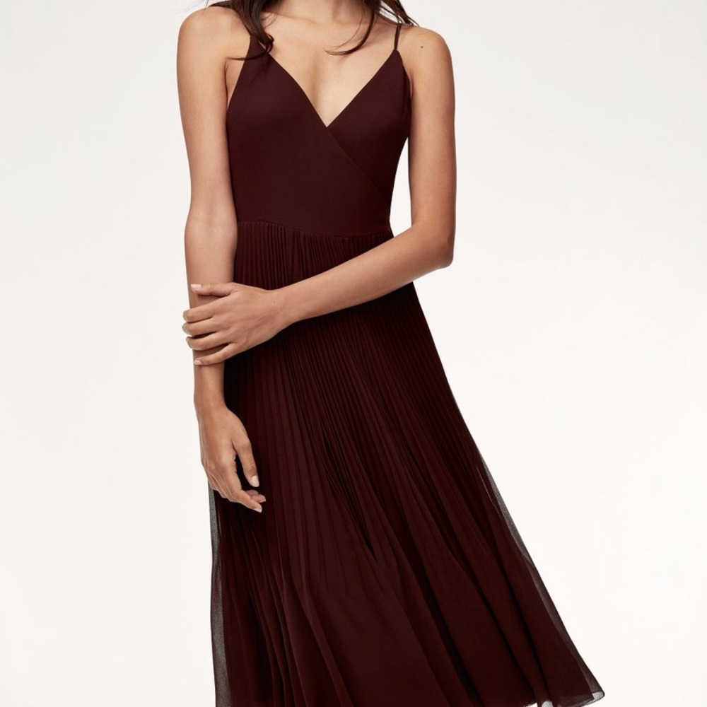 NWT Aritzia Beaune dress in truffle